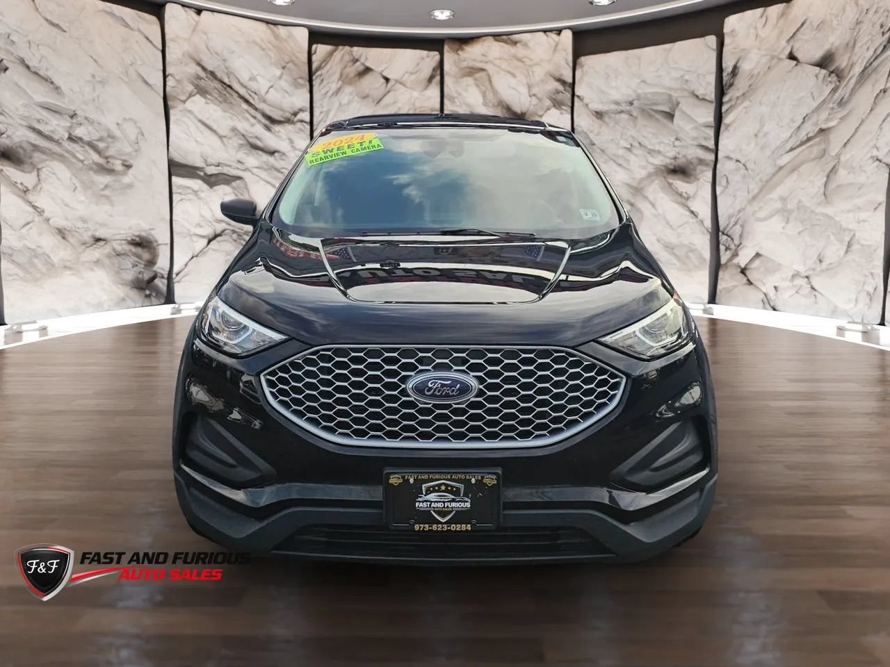 Used 2024 Ford Edge SE AWD/4WD image 2