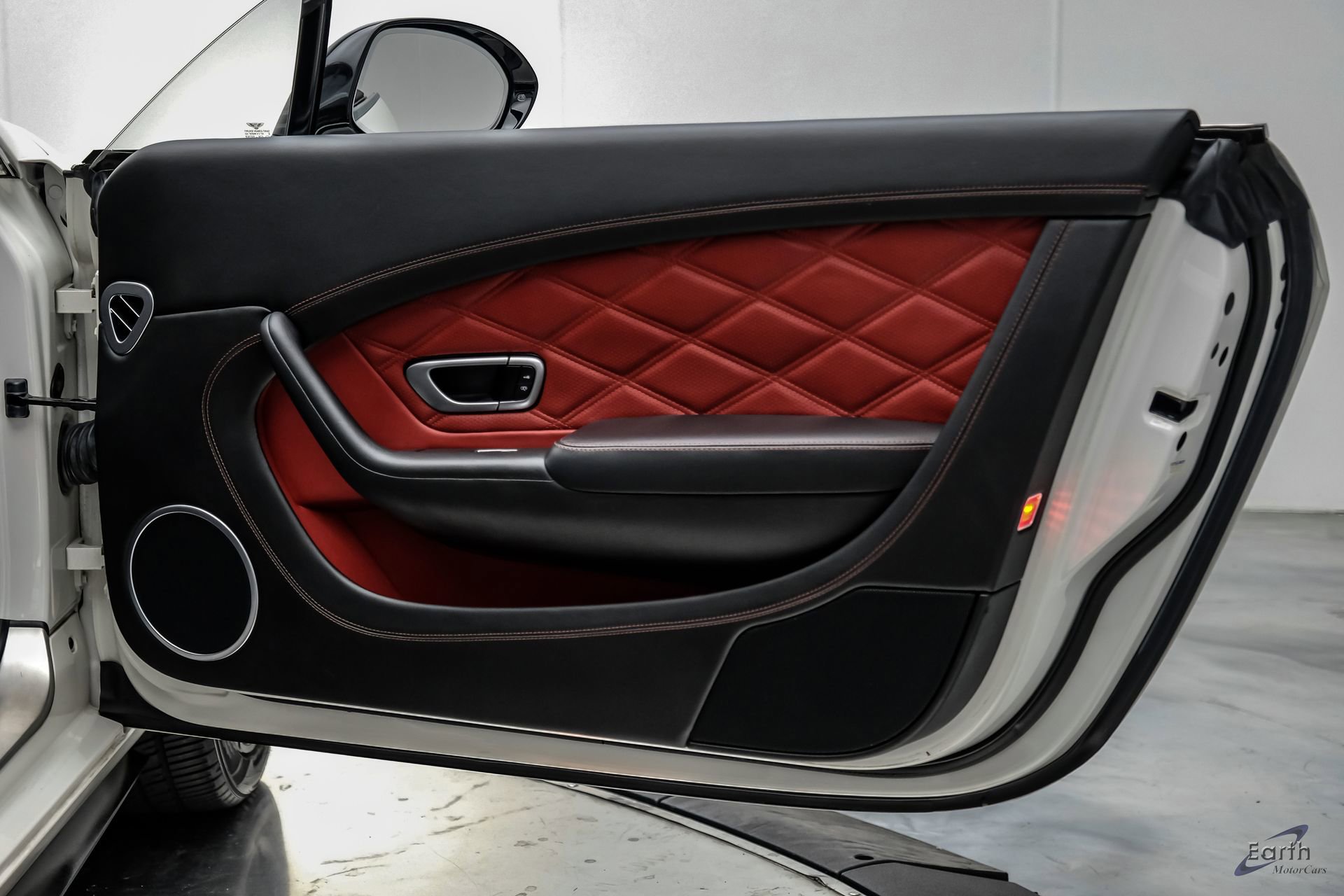 Used 2014 Bentley Continental GT V8 S image 89