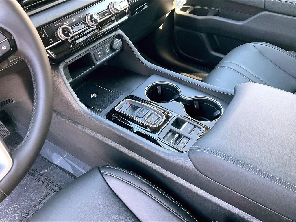 New 2026 Honda Pilot Touring image 14