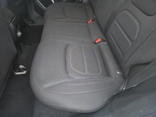 Used 2018 Jeep Renegade Latitude image 27