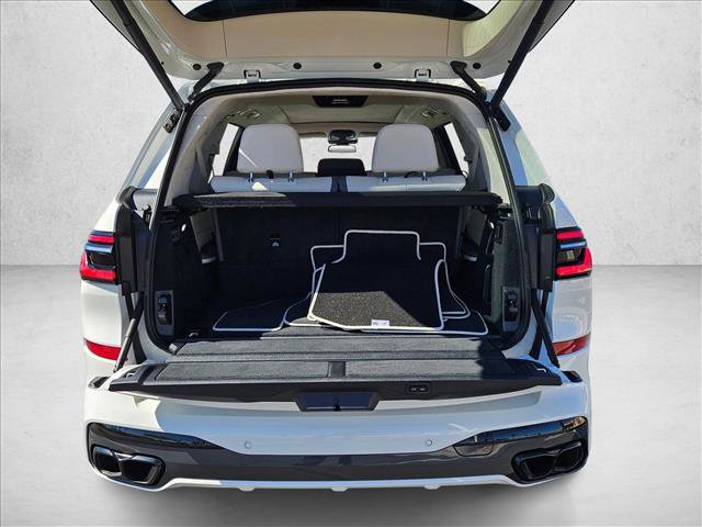 Certified 2023 BMW X7 M60i w/ Executive Package image 6