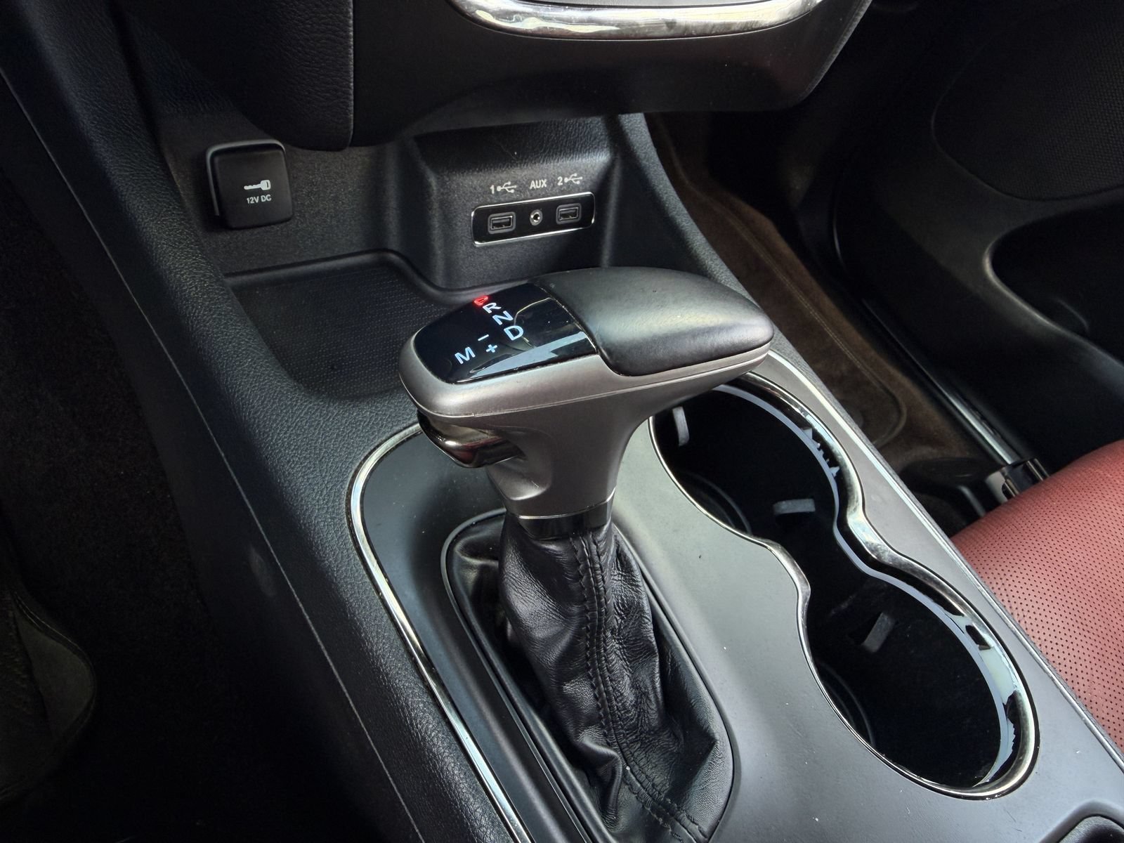 Used 2018 Dodge Durango SRT w/ Technology Group AWD/4WD image 21