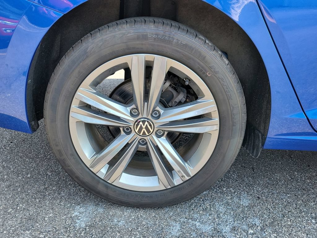 Used 2024 Volkswagen Jetta SE FWD image 7