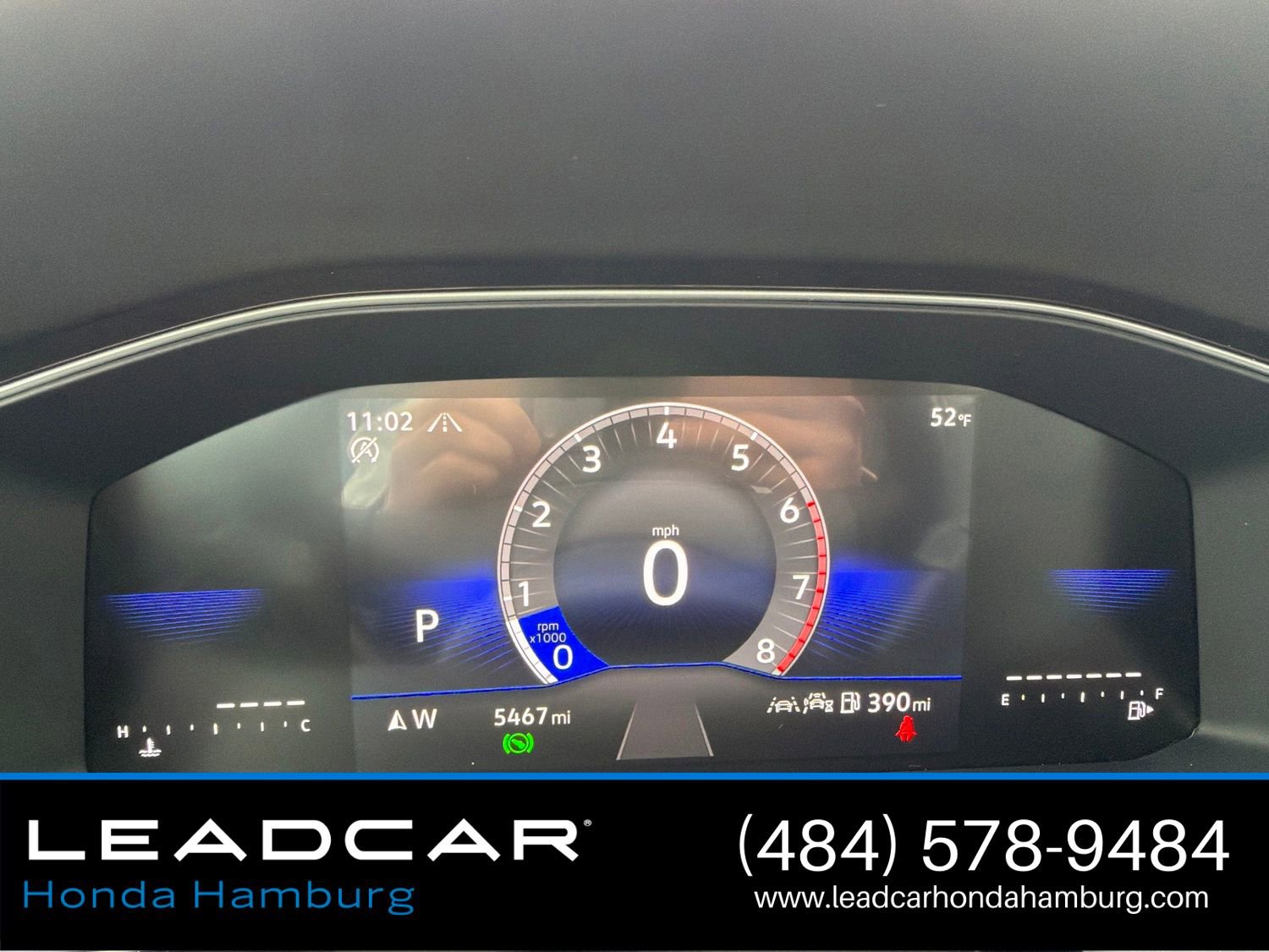Used 2025 Volkswagen Jetta SE FWD image 15