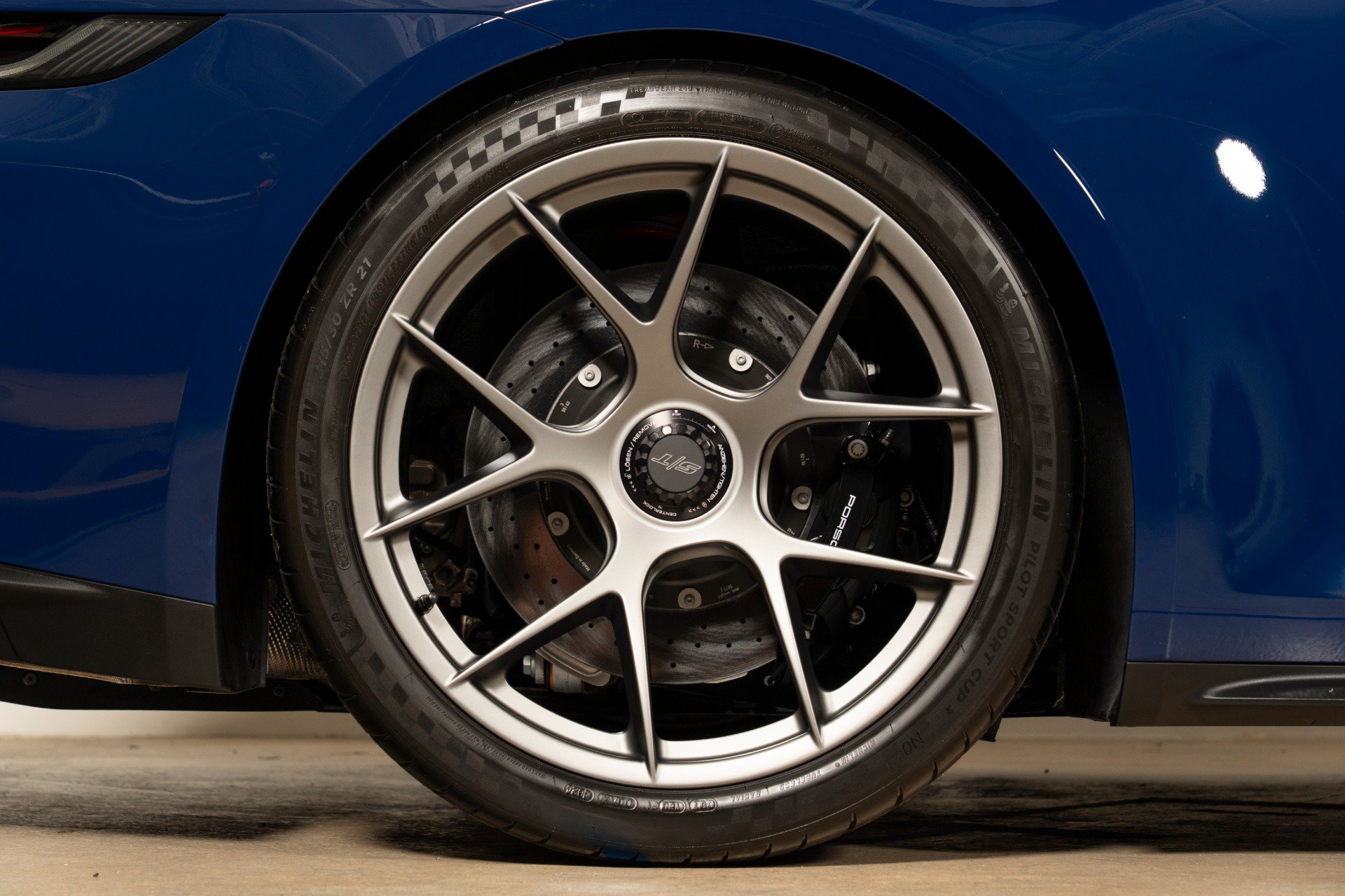 Used 2024 Porsche 911 GT3 RS RWD image 56