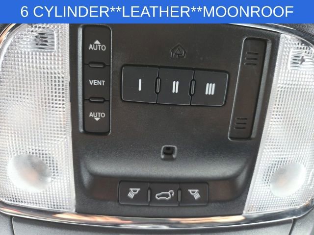 Used 2021 Jeep Grand Cherokee Limited image 45