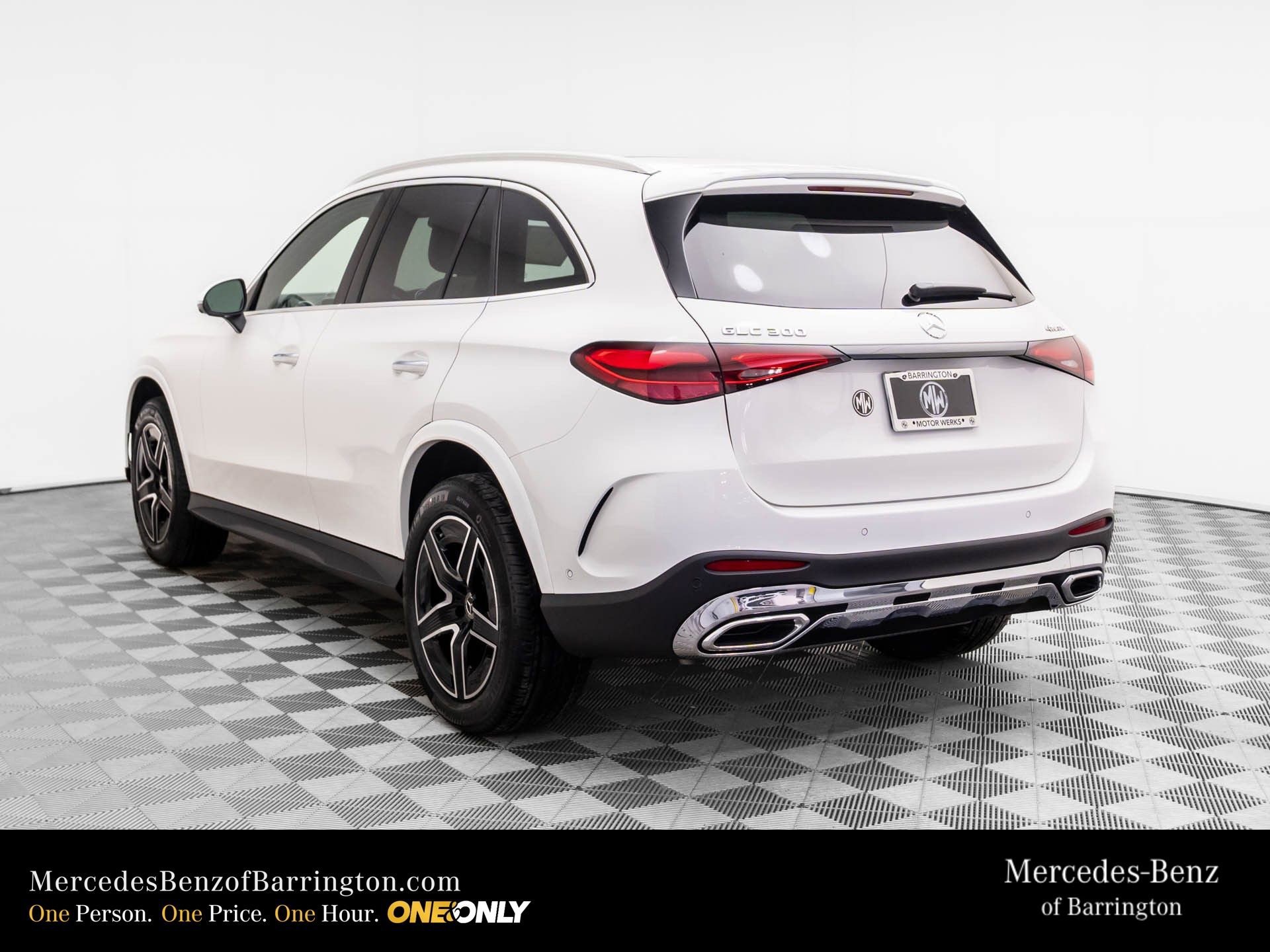 New 2026 Mercedes-Benz GLC 300 4MATIC image 3