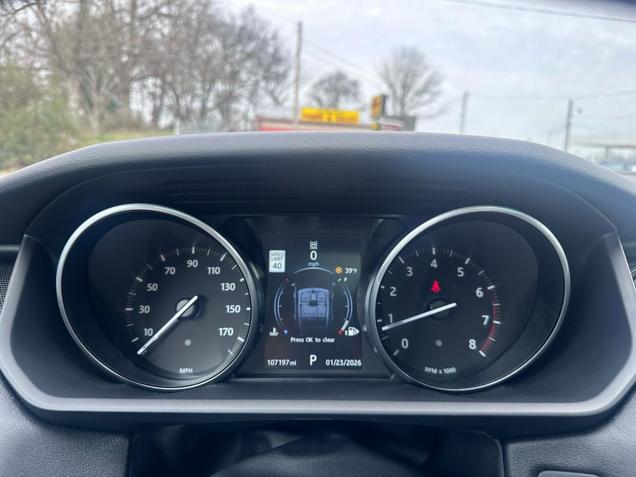 Used 2017 Land Rover Range Rover Sport HSE image 27