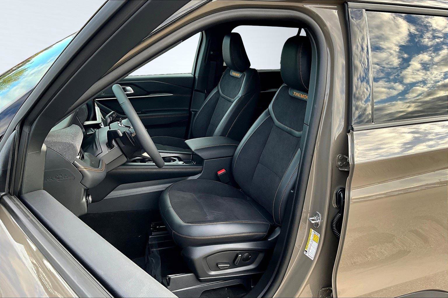 New 2026 Ford Explorer Tremor image 14