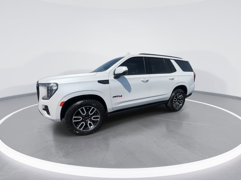 Used 2023 GMC Yukon AT4 w/ Technology Package image 4