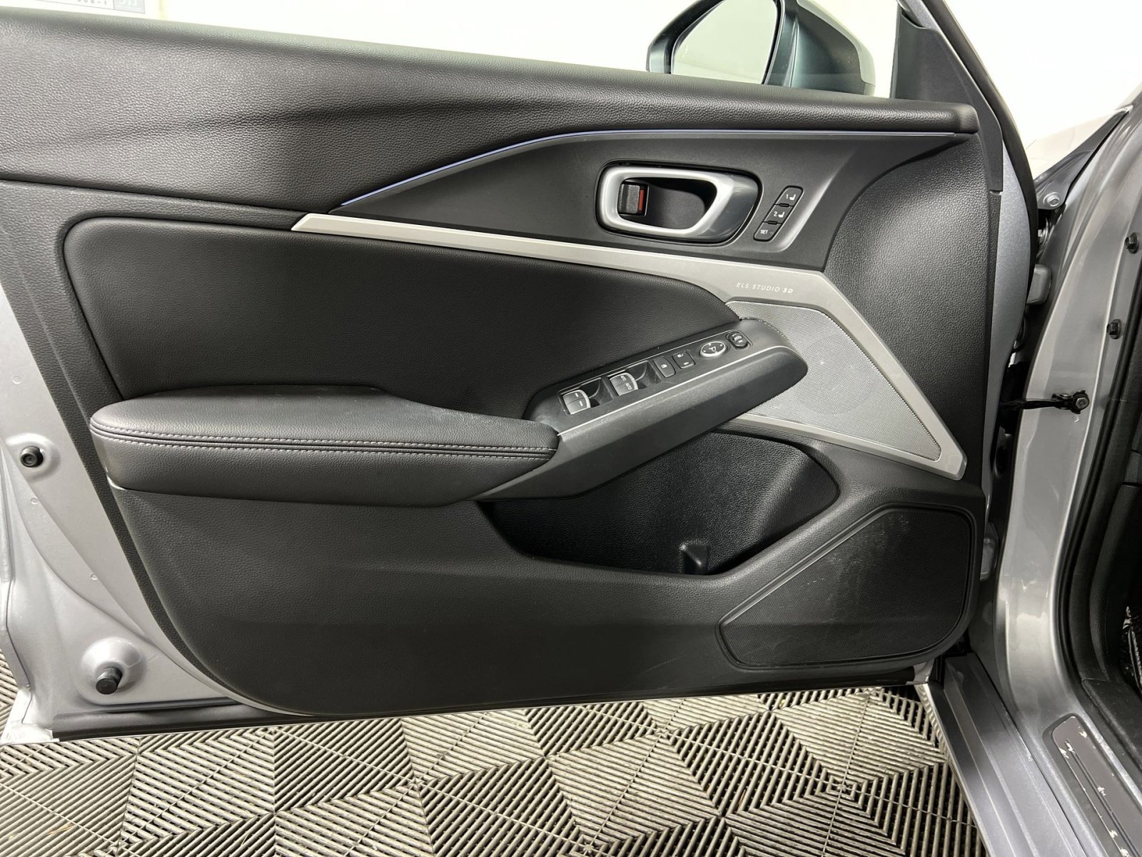 Used 2023 Acura Integra A-Spec FWD image 14