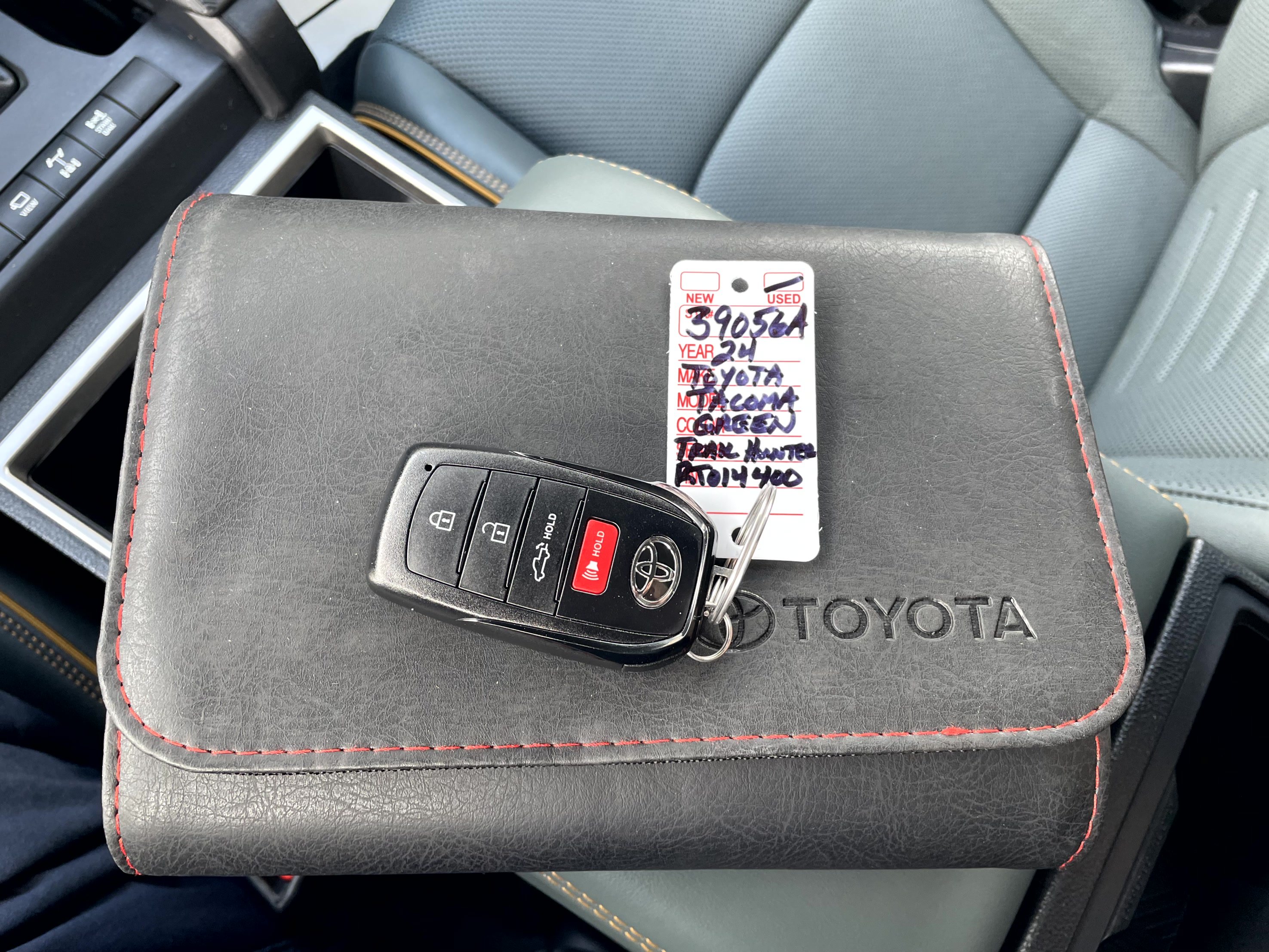 Used 2024 Toyota Tacoma 4x4 Double Cab Hybrid image 20