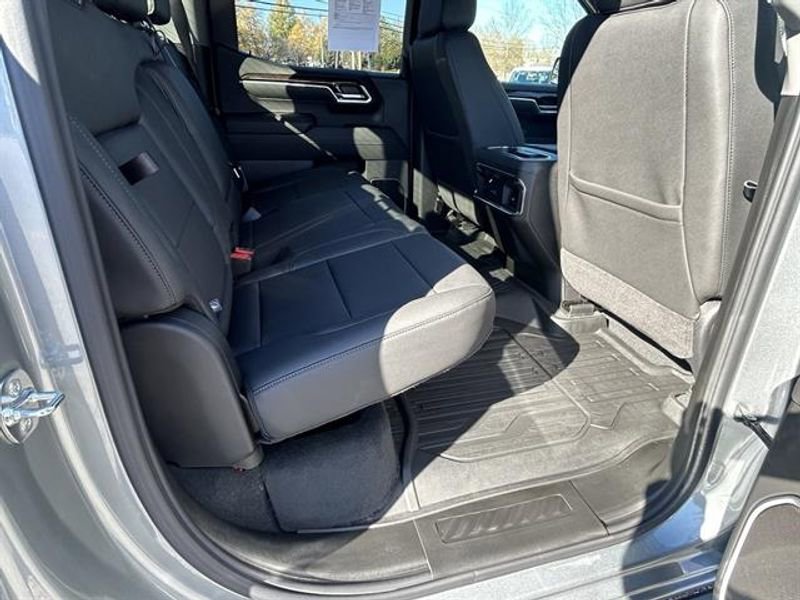 Used 2026 GMC Sierra 1500 Elevation w/ Elevation Premium Package image 30