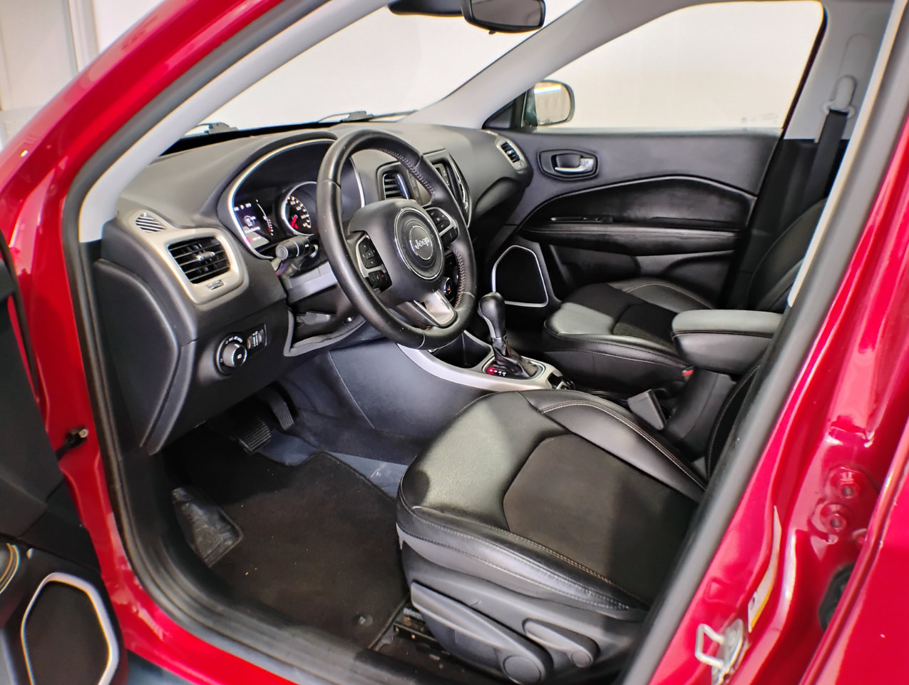 Used 2018 Jeep Compass Latitude image 63