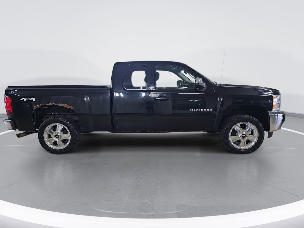 Used 2013 Chevrolet Silverado 1500 LT AWD/4WD image 2