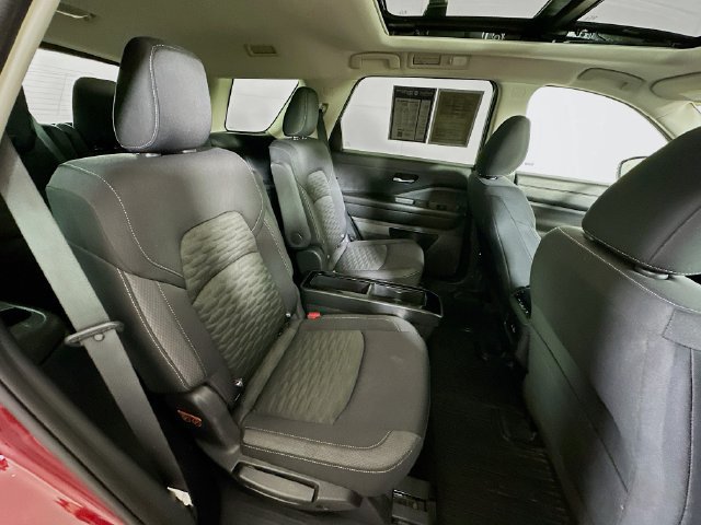 Used 2022 Nissan Pathfinder SV w/ SV Premium Package AWD/4WD image 35