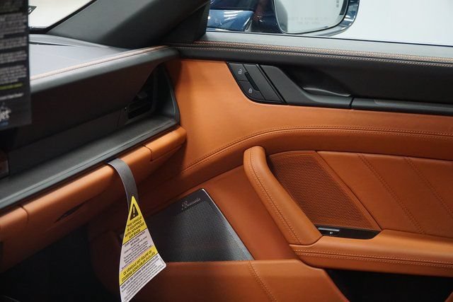 Certified 2026 Porsche 911 Targa 4 GTS AWD/4WD image 22