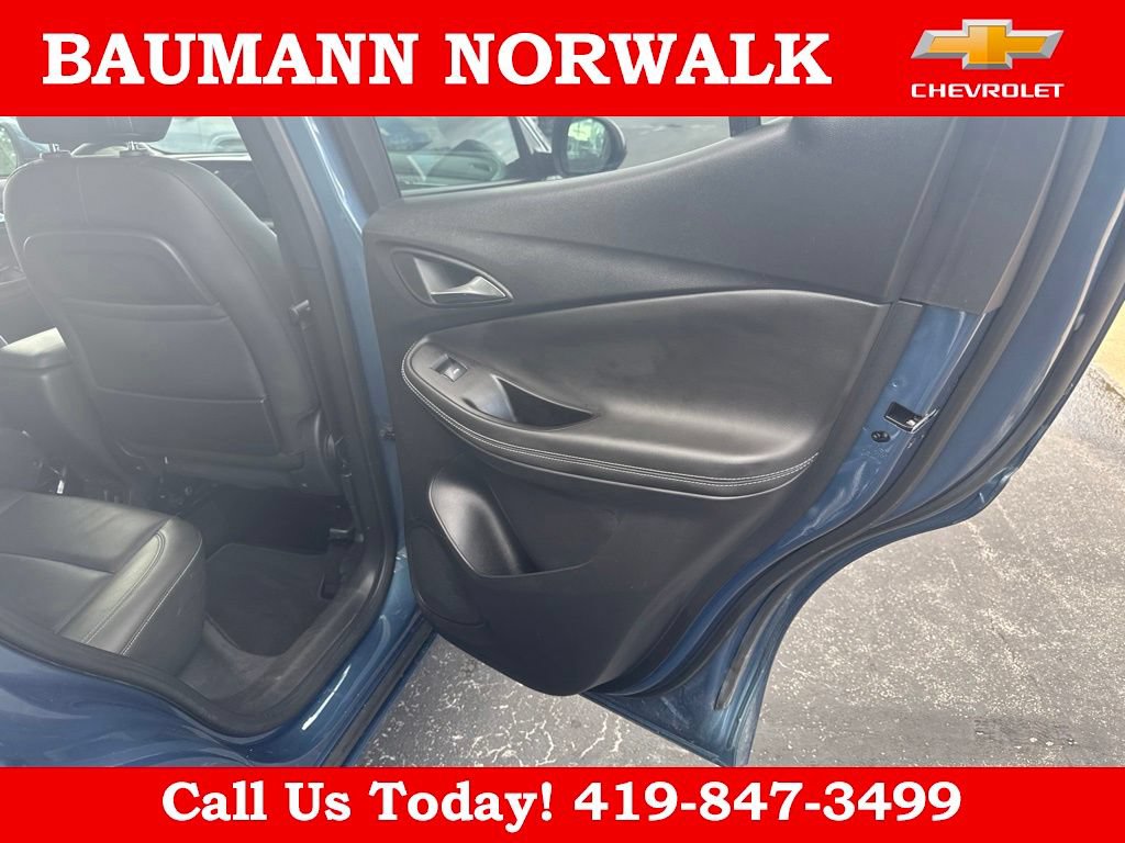 Used 2024 Buick Encore GX Avenir w/ Avenir Convenience Package FWD image 15