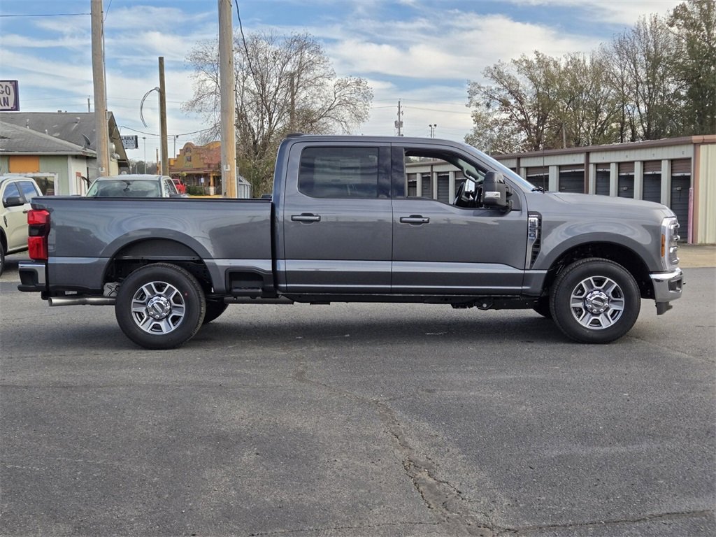 New 2026 Ford F250 Lariat image 3