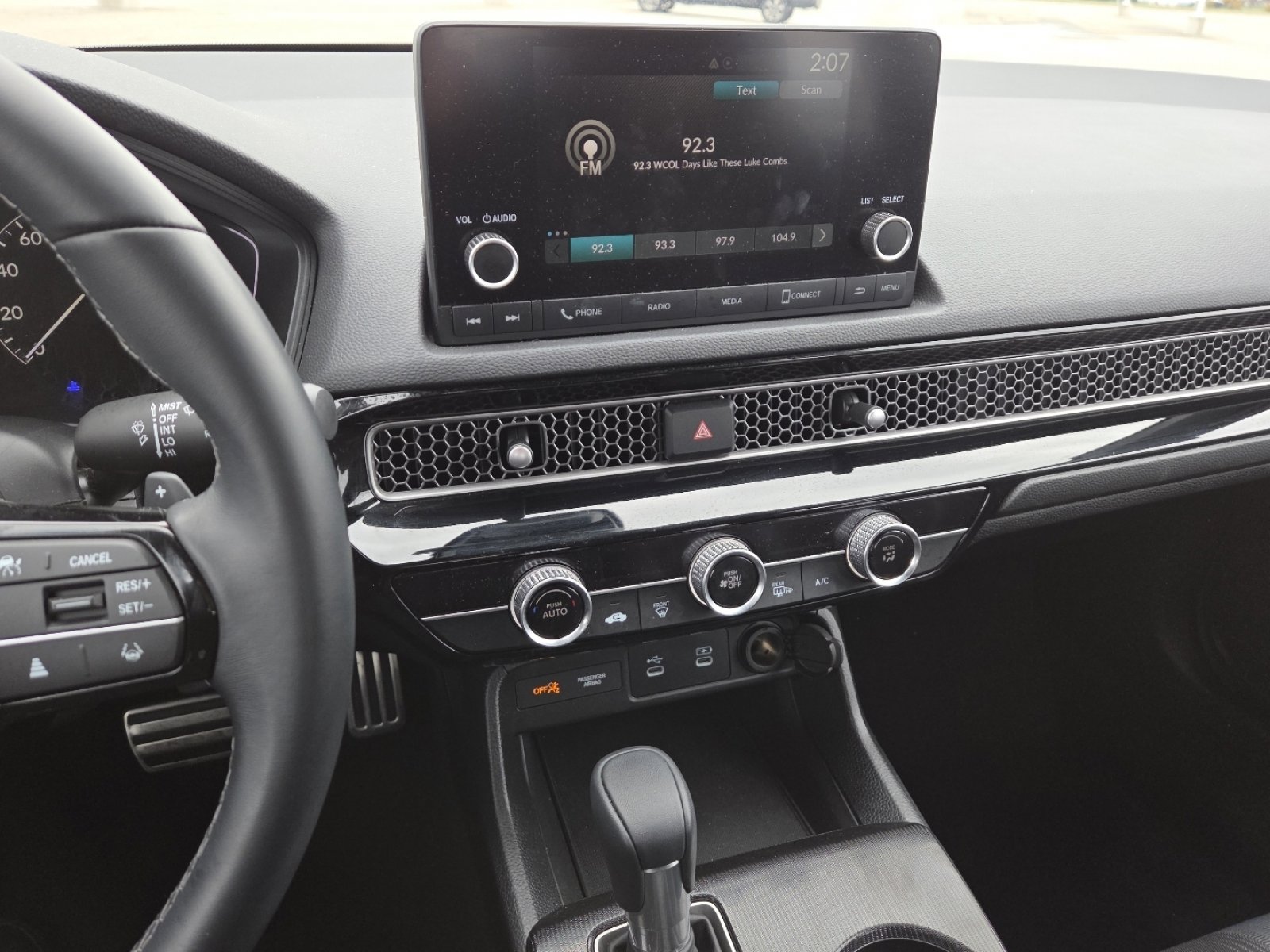 Used 2025 Honda Civic Sport image 27