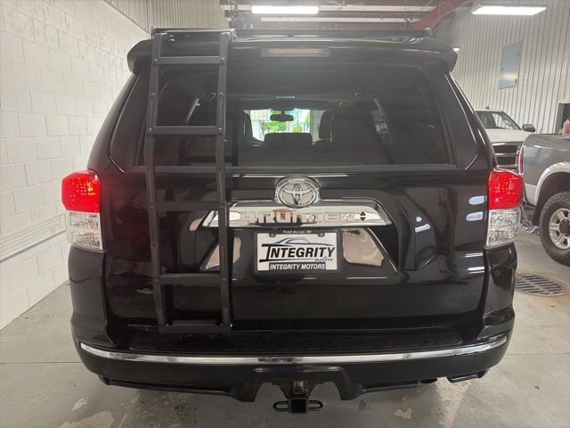 Used 2011 Toyota 4Runner Limited AWD/4WD image 7