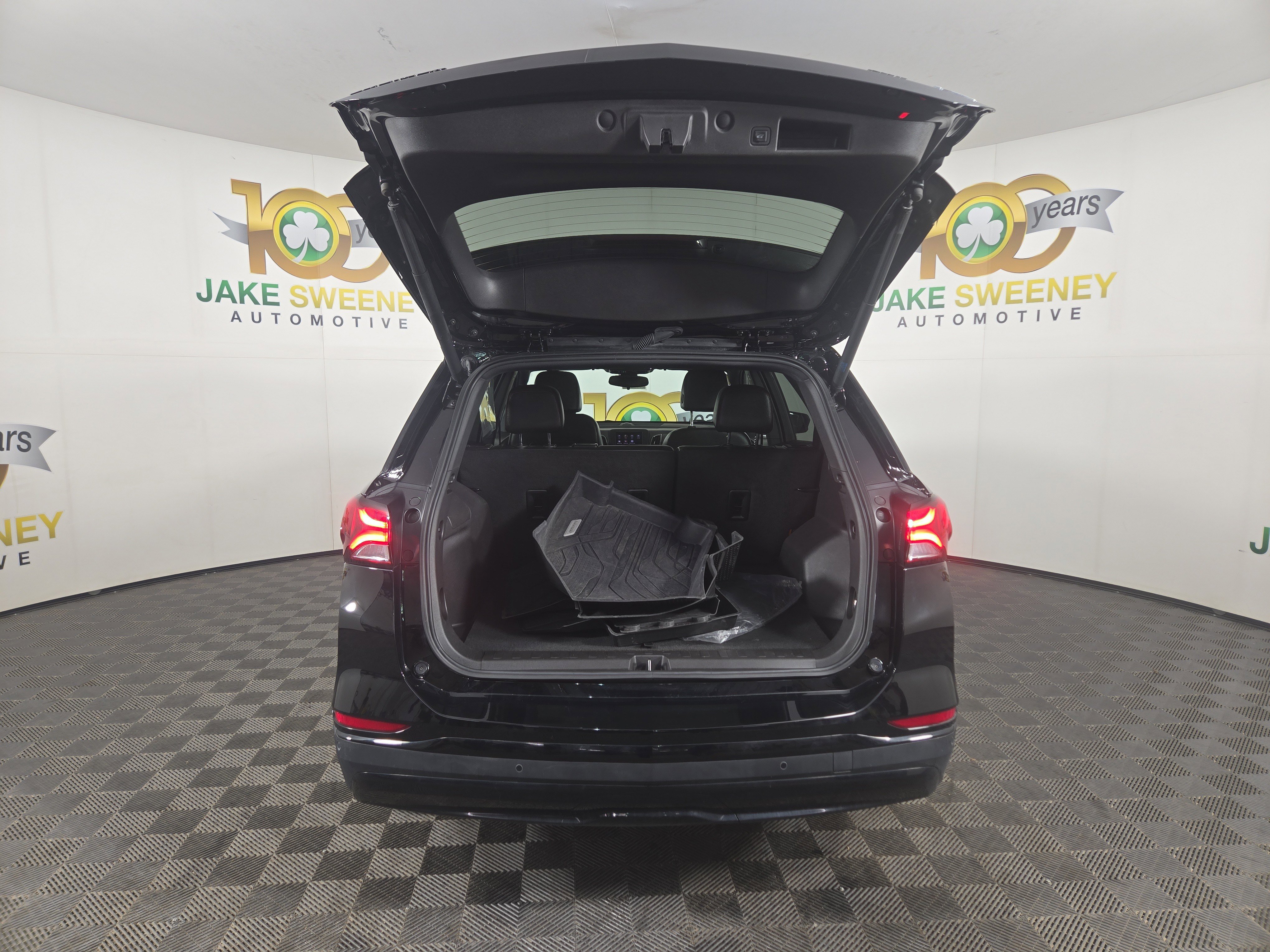 Used 2024 Chevrolet Equinox RS image 33