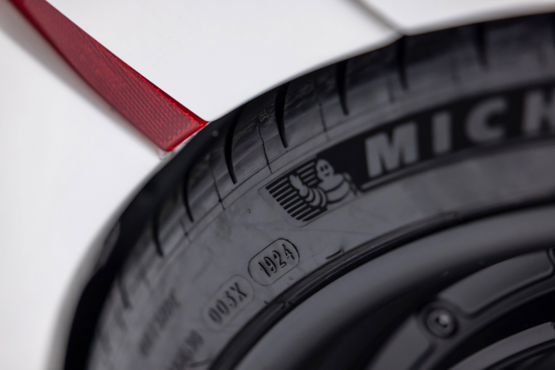 Used 2022 Lamborghini Huracan STO image 86