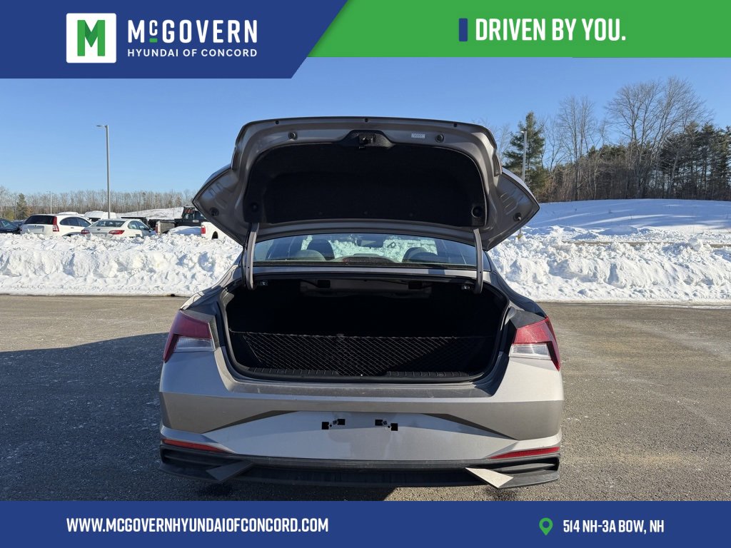 Used 2023 Hyundai Elantra SEL w/ Convenience Package image 22