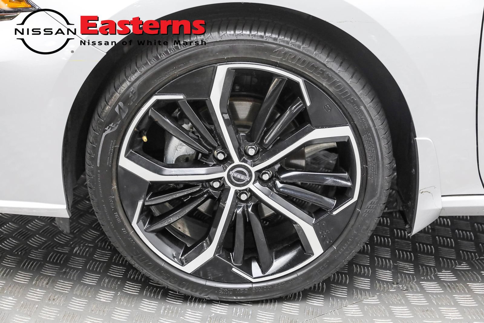 Used 2023 Nissan Altima 2.5 SR FWD image 28