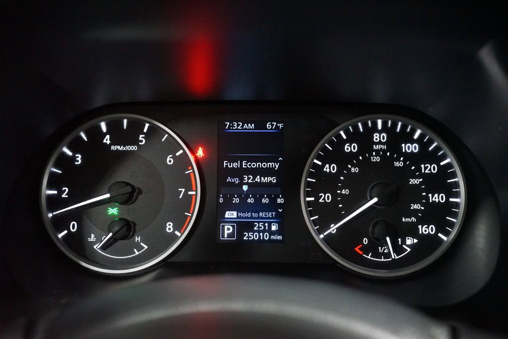 Used 2024 Nissan Sentra S FWD image 15