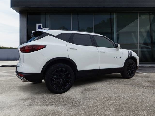 New 2026 Chevrolet Blazer LT w/ LPO, Black Sport Package image 3