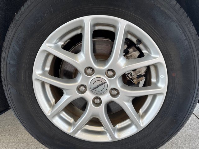 Used 2023 Chrysler Voyager LX FWD image 5