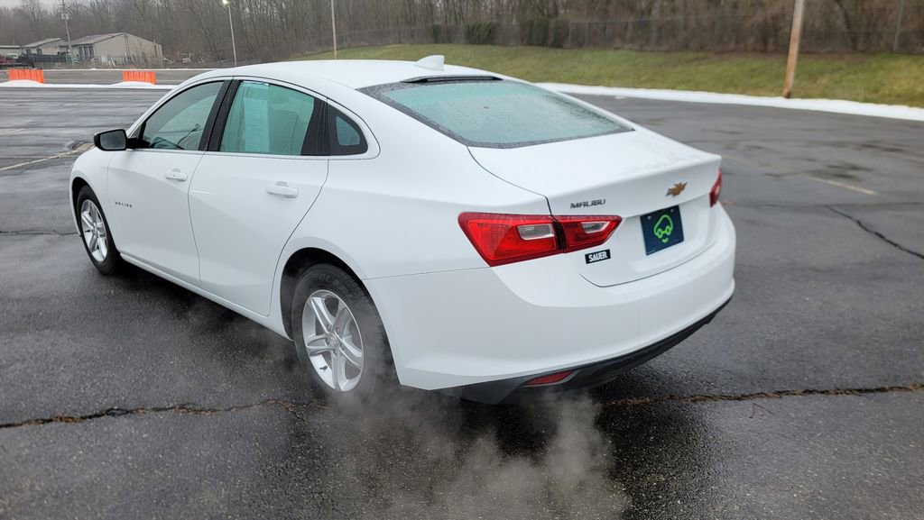 Used 2023 Chevrolet Malibu LT image 9