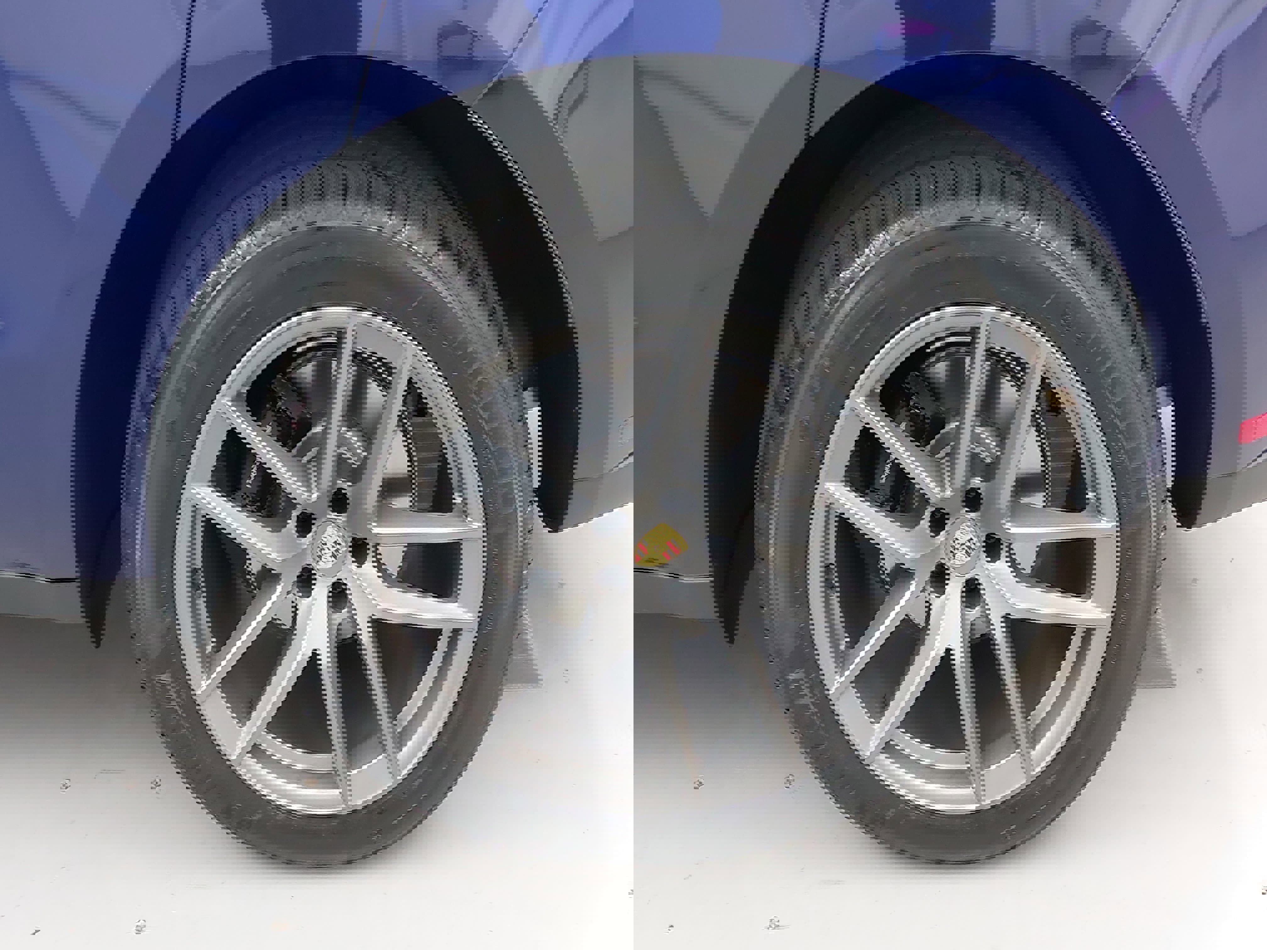 Used 2025 Porsche Macan Turbo image 35