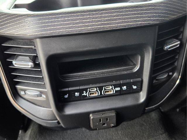 Used 2020 RAM 1500 Limited RWD image 13