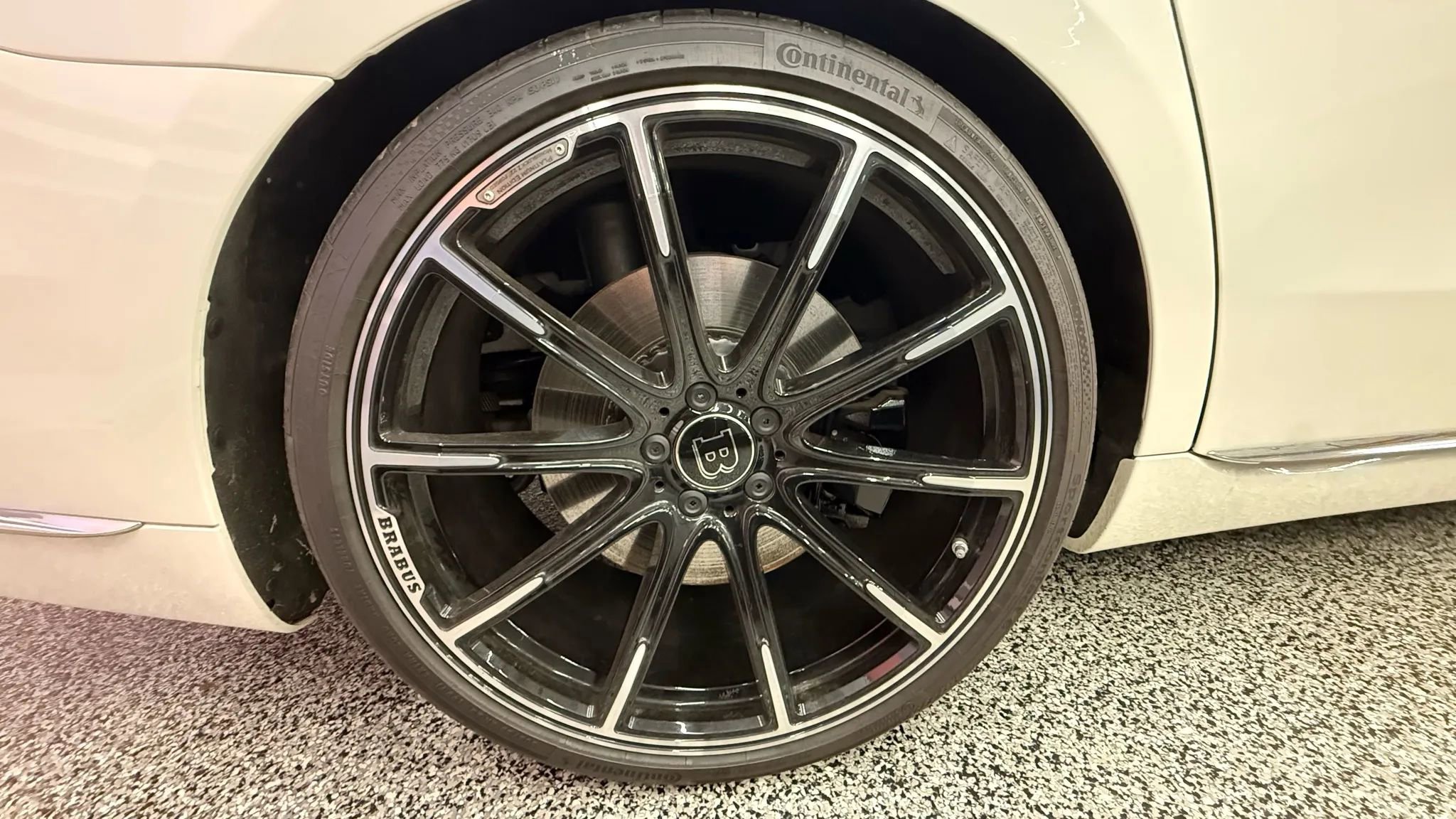 Used 2023 Mercedes-Benz Maybach S 580 4MATIC image 28