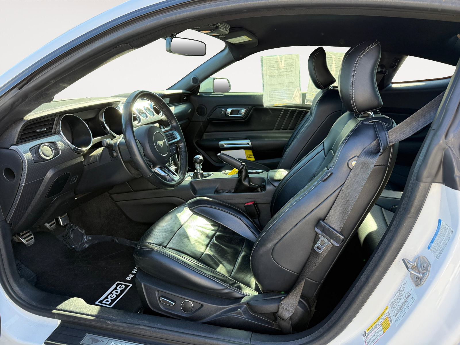 Used 2017 Ford Mustang GT Premium w/ GT Performance Package image 10