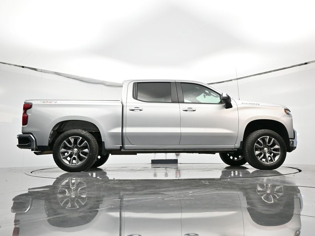Used 2020 Chevrolet Silverado 1500 LT image 36