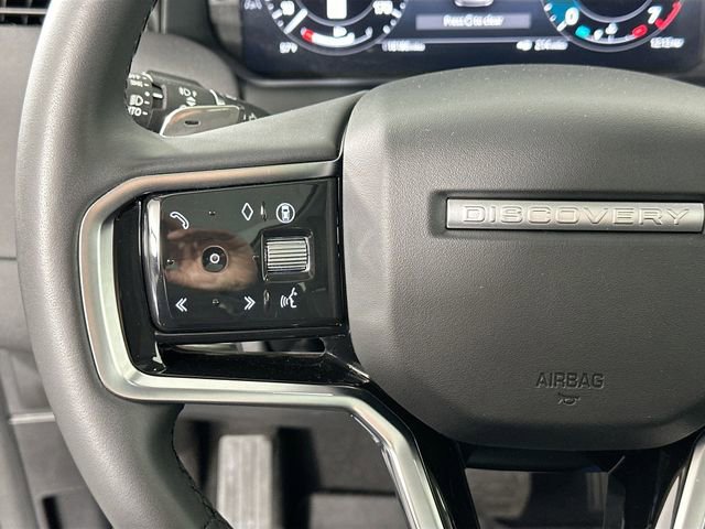 Used 2024 Land Rover Discovery Sport S image 23