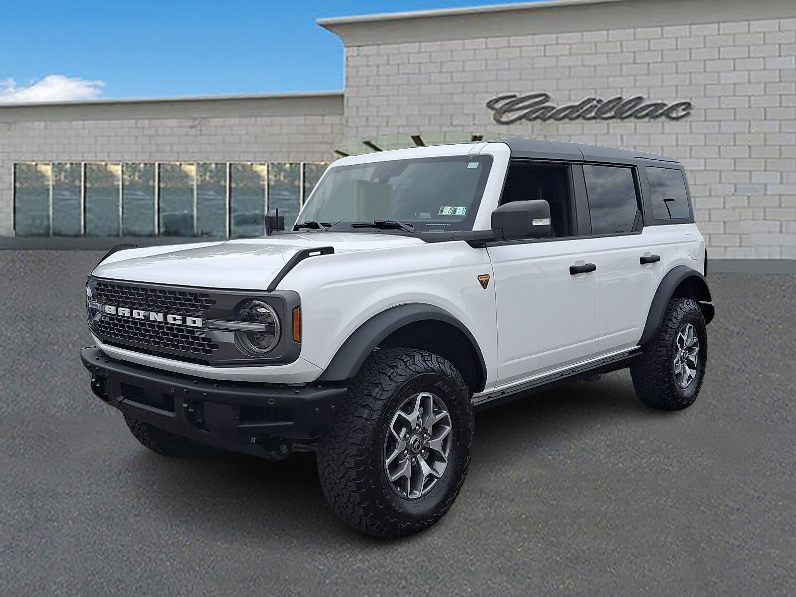 Used 2024 Ford Bronco Badlands AWD/4WD image 1