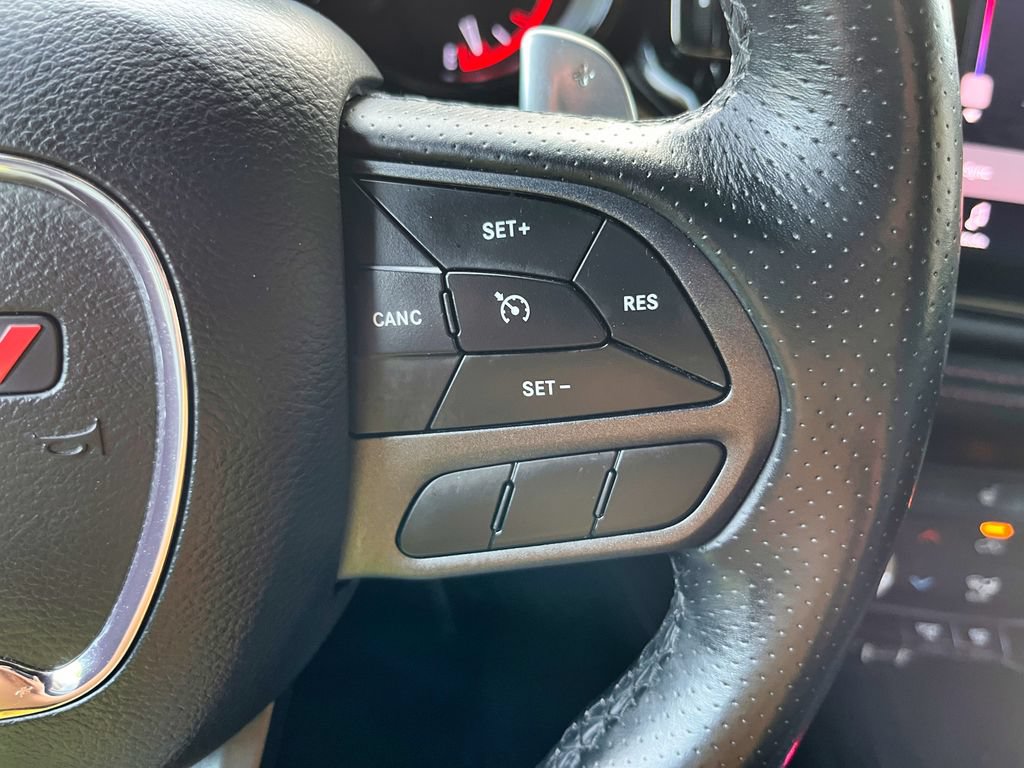 Used 2022 Dodge Durango R/T w/ Blacktop Package AWD/4WD image 38