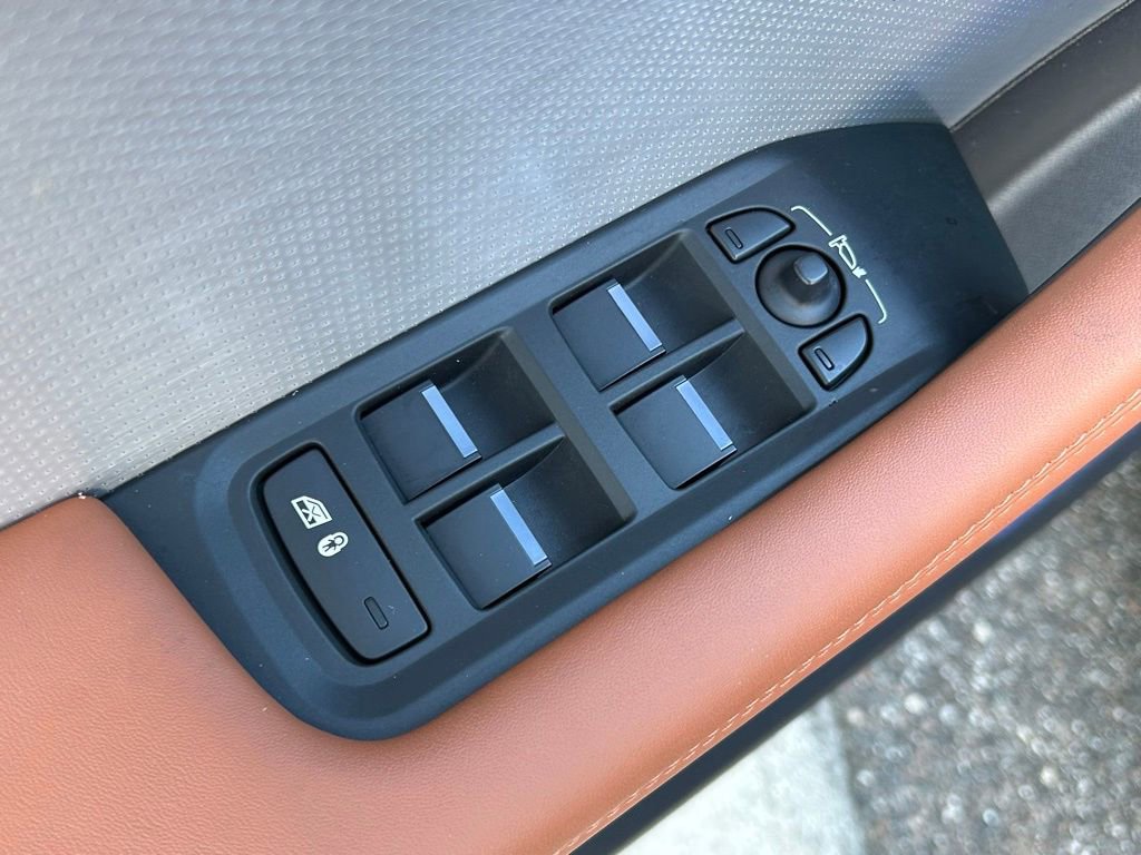 Used 2022 Jaguar I-PACE HSE image 70