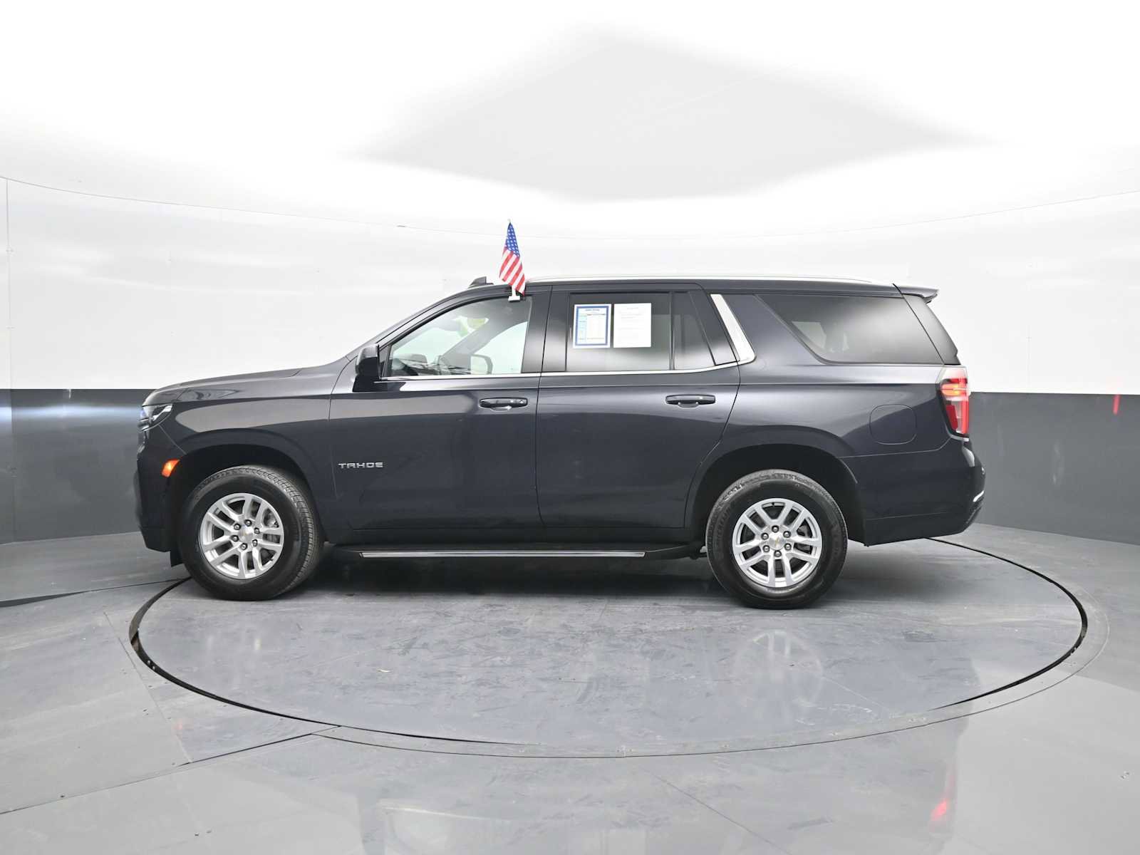 Used 2024 Chevrolet Tahoe LT AWD/4WD image 5