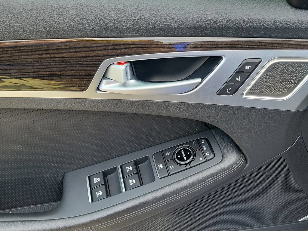 Used 2020 Genesis G80 3.8 w/ Sport Package 02 RWD image 28