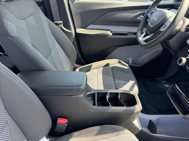 New 2027 Chevrolet Bolt LT FWD image 7