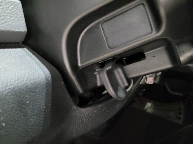 Used 2017 RAM 1500 ST w/ SXT Appearance Group image 39