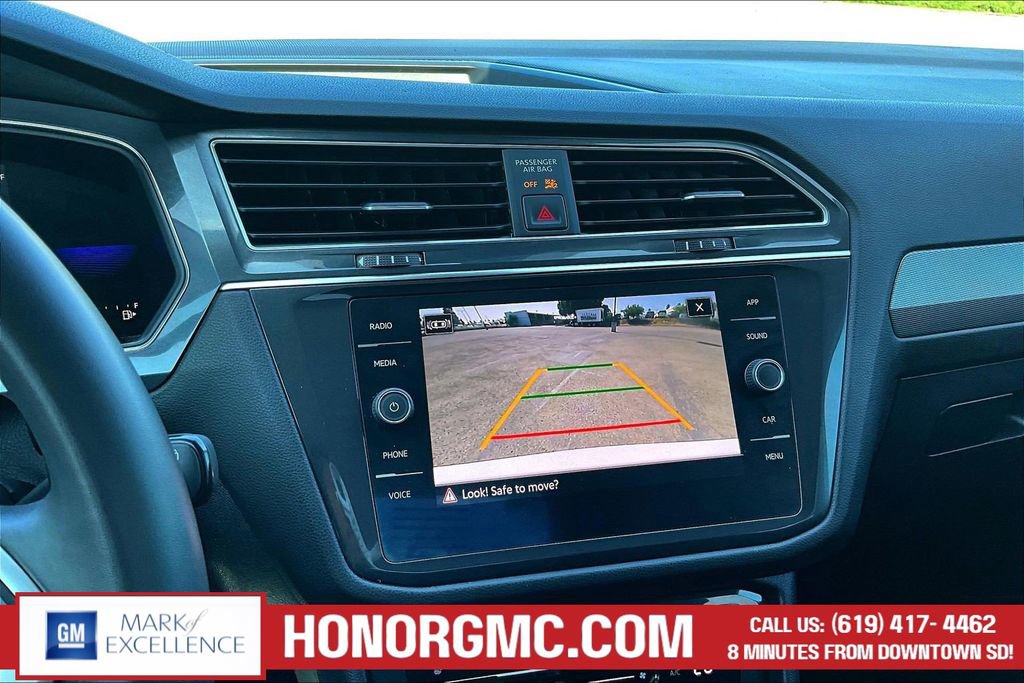 Used 2022 Volkswagen Tiguan SE image 14