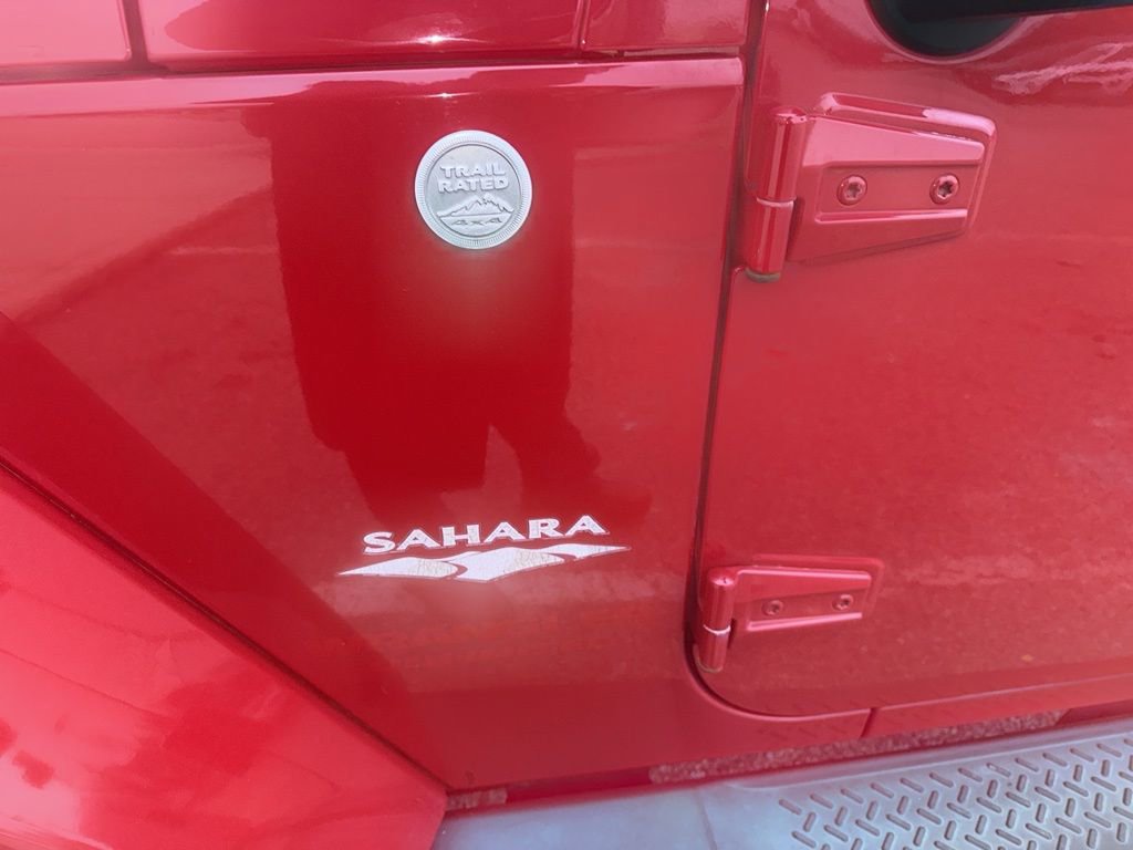 Used 2011 Jeep Wrangler Unlimited Sahara w/ Dual Top Group image 3