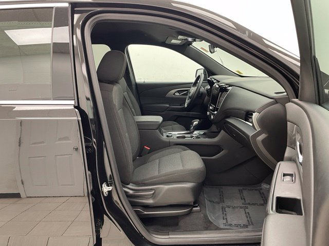 Used 2024 Chevrolet Traverse LT AWD/4WD image 18