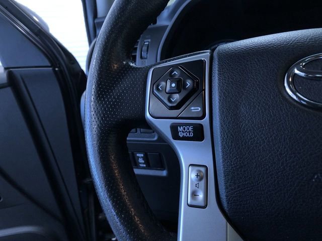 Used 2017 Toyota 4Runner SR5 Premium AWD/4WD image 28